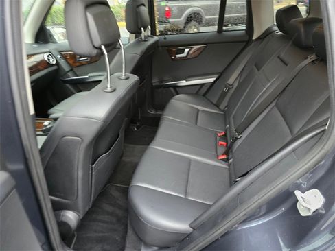 Used 2015 Mercedes-Benz GLK 350 4MATIC image 16