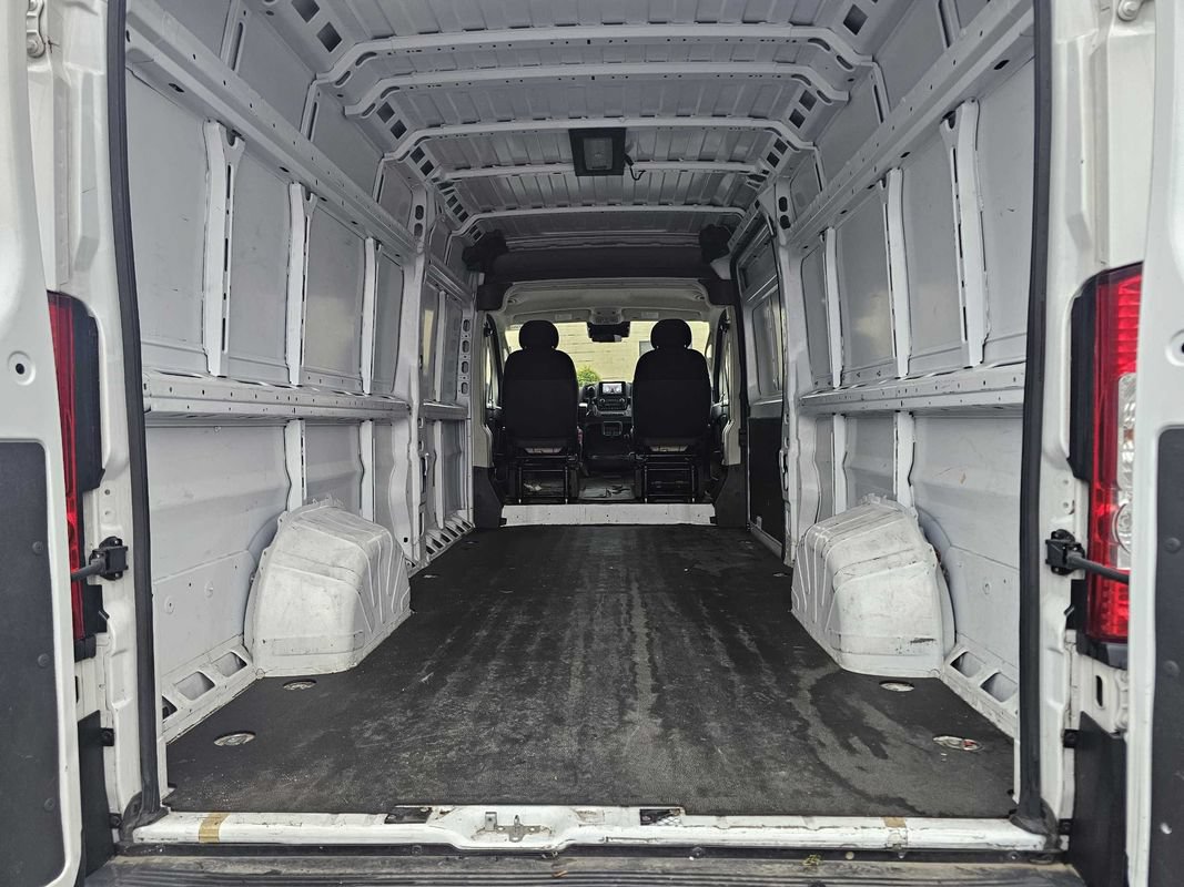 Used 2022 RAM ProMaster 3500 w/ Fleet Safety Group FWD image 9