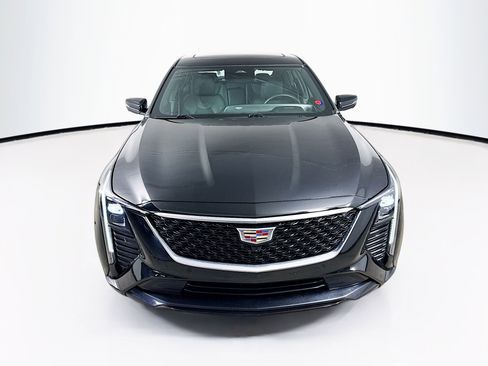 Used 2025 Cadillac CT5 Premium Luxury image 3