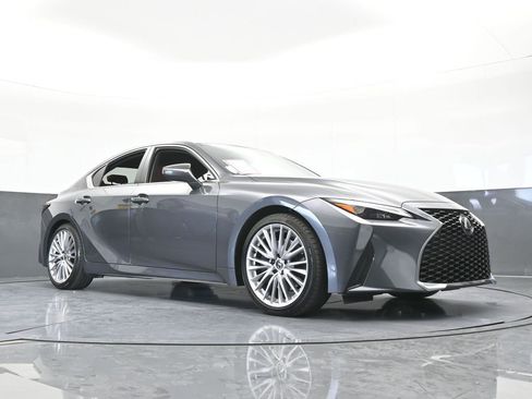 Used 2025 Lexus IS 300 w/ Premium Package image 67