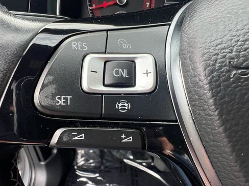 Used 2020 Volkswagen Jetta R-Line FWD image 20