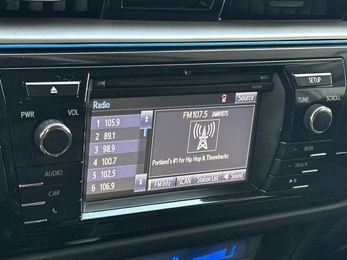 Used 2015 Toyota Corolla S FWD image 16