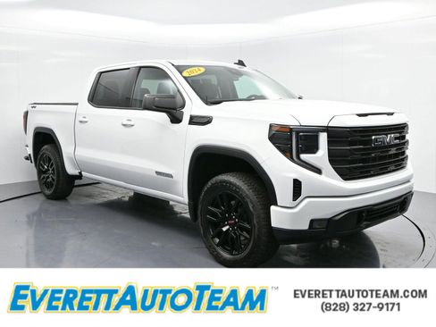 Used 2024 GMC Sierra 1500 Elevation image 1