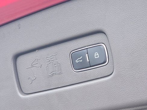 Used 2020 Lincoln Aviator Reserve w/ Equipment Group 201A image 15