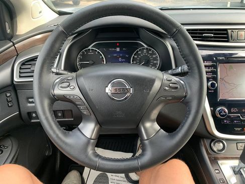 Used 2019 Nissan Murano Platinum FWD image 9