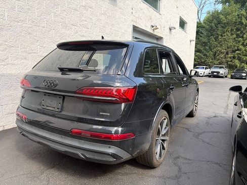 Used 2023 Audi Q7 3.0T Premium Plus AWD/4WD image 8
