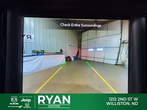 Used 2023 Dodge Challenger R/T w/ Plus Package image 20