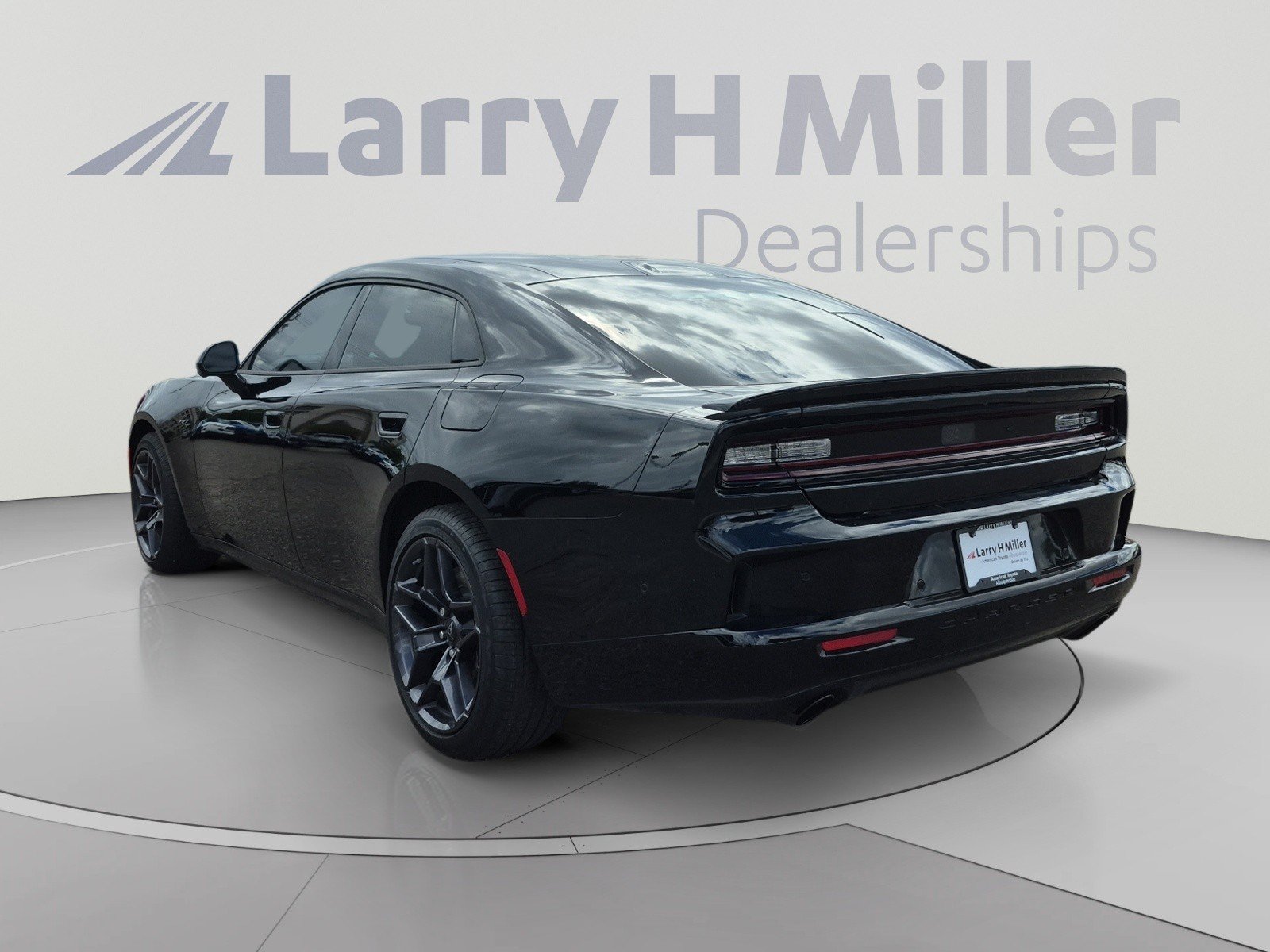 Used 2026 Dodge Charger R/T AWD/4WD image 3