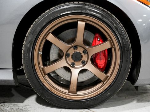 Used 2024 Nissan Z Performance w/ Floor Mat Package RWD image 29
