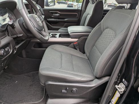Used 2025 RAM 1500 Big Horn AWD/4WD image 15