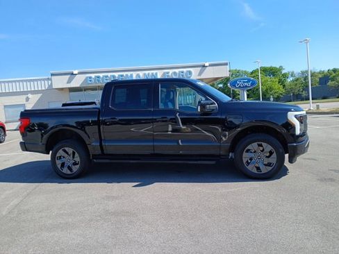 Certified 2023 Ford F150 Lightning Lariat AWD/4WD image 3
