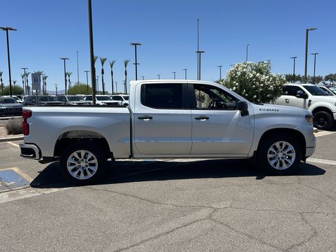 Used 2022 Chevrolet Silverado 1500 Custom RWD image 6