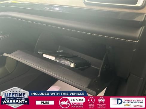 Used 2024 Volkswagen Atlas SE FWD image 30