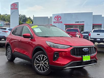 Used 2024 Ford Escape SE w/ PHEV Premium Package