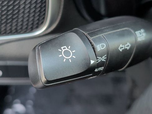 Used 2024 Kia Soul LX w/ Option Group 015 FWD image 17