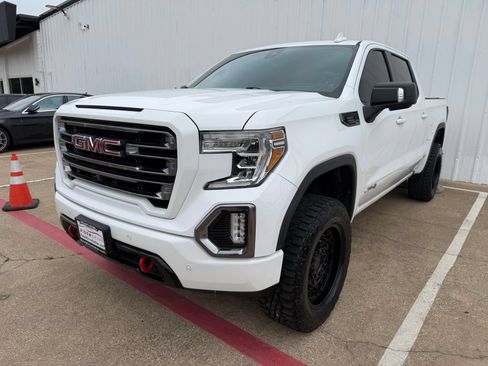 Used 2020 GMC Sierra 1500 AT4 w/ AT4 Premium Package AWD/4WD image 1
