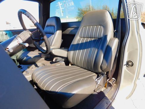Used 1989 Chevrolet Silverado 3500 2WD Regular Cab image 11
