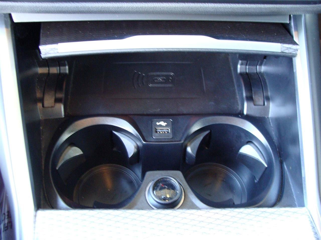 Used 2025 BMW 330i Sedan w/ M Sport Package RWD image 27