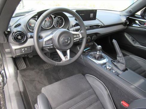 Used 2025 MAZDA MX-5 Miata Club w/ Brembo/BBS Recaro Package image 19