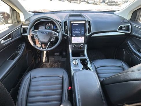 Certified 2024 Ford Edge SEL w/ Convenience Package image 12
