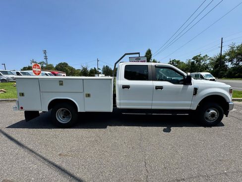 Used 2021 Ford F350 XL w/ Power Equipment Group AWD/4WD image 4