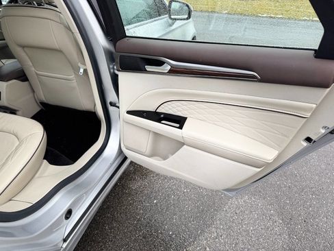 Used 2017 Ford Fusion Platinum image 17