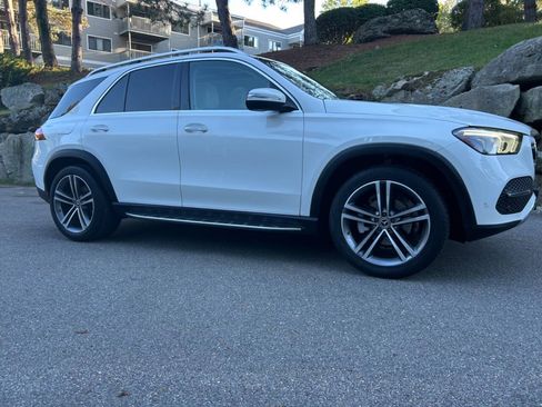 Used 2020 Mercedes-Benz GLE 350 4MATIC w/ Premium Package image 12