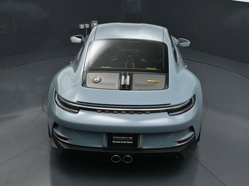 Certified 2024 Porsche 911 GT3 RS RWD image 15