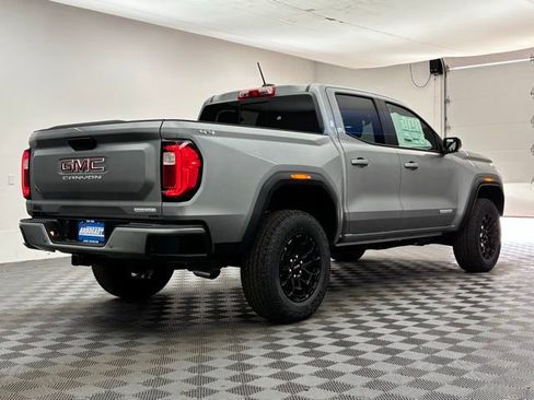 New 2026 GMC Canyon Elevation image 7