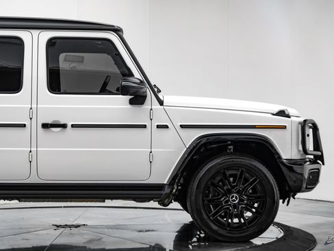 Used 2025 Mercedes-Benz G 550 image 22