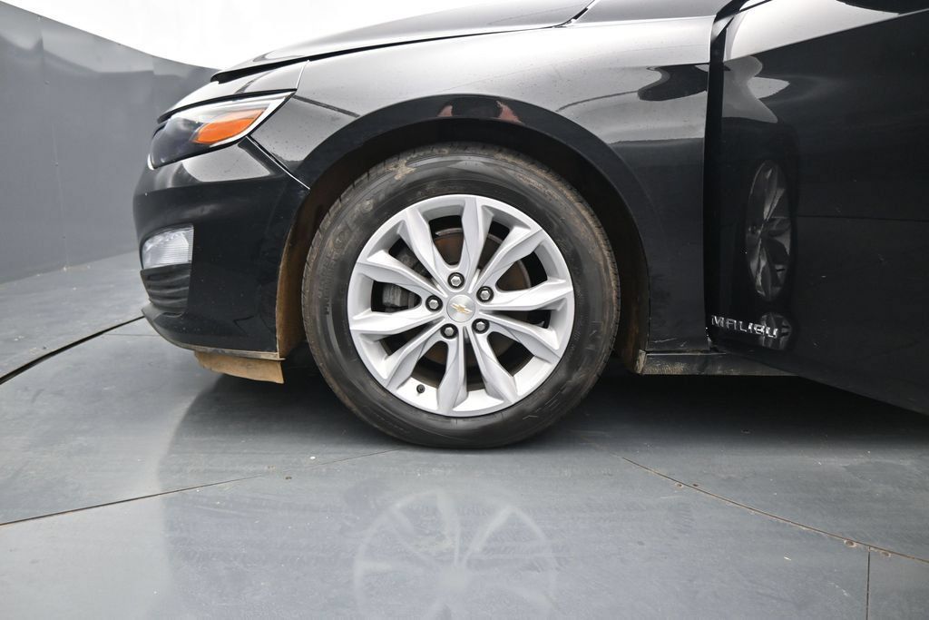 Used 2023 Chevrolet Malibu LT FWD image 23
