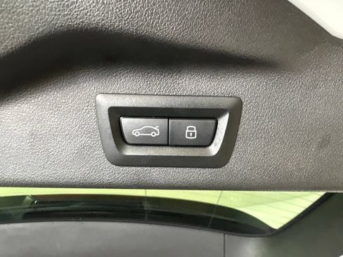 Certified 2026 BMW X7 xDrive40i w/ Executive Package AWD/4WD image 36