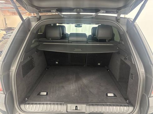 Used 2022 Land Rover Range Rover Sport HSE Silver Edition image 27