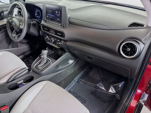 Used 2023 Hyundai Kona SEL image 30