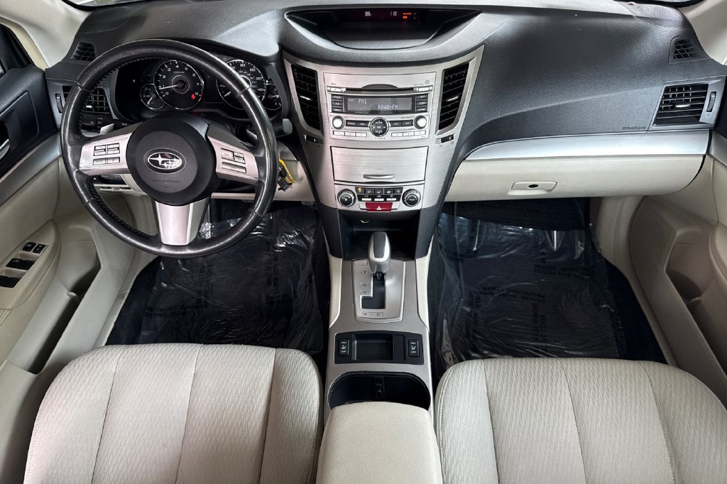 Used 2011 Subaru Legacy 2.5i Premium w/ All-Weather Pkg AWD/4WD image 15