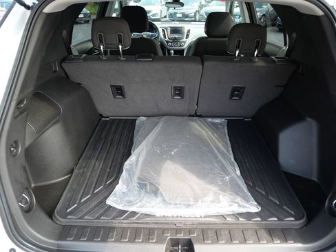 Used 2020 Chevrolet Equinox LS w/ LS Convenience Package AWD/4WD image 21