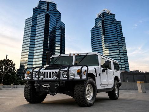 Used 1996 HUMMER H1 4-Door Wagon AWD/4WD image 1