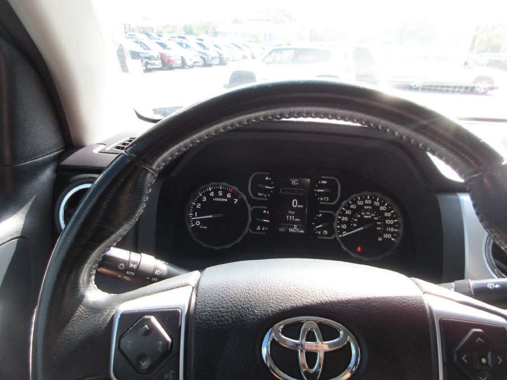 Used 2018 Toyota Tundra Limited AWD/4WD image 30