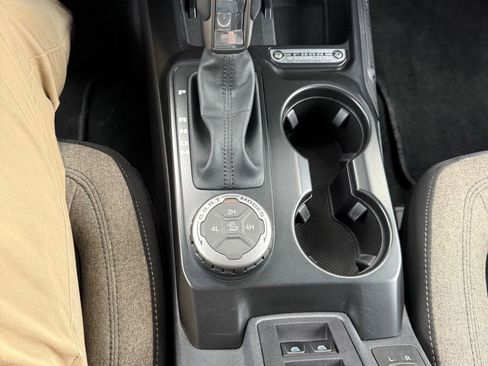 Used 2025 Ford Bronco Big Bend AWD/4WD image 23