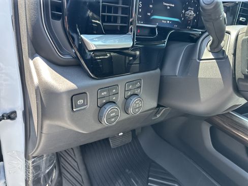 New 2026 Chevrolet Silverado 1500 RST w/ RST All Star Premium Package AWD/4WD image 12