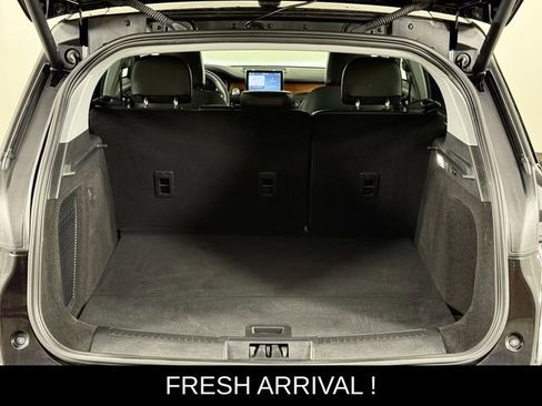 Used 2022 Lincoln Corsair Reserve w/ Equipment Group 201A AWD/4WD image 16