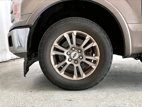 Used 2018 Ford F150 Lariat image 6