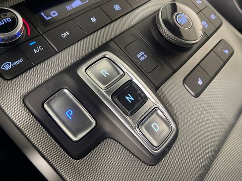 Certified 2025 Hyundai Palisade SEL image 25