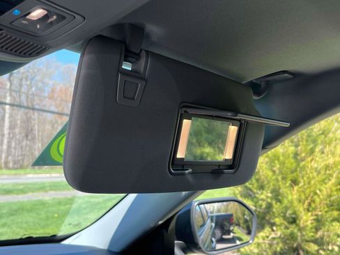 Used 2023 Ford Explorer XLT w/ Equipment Group 202A image 9