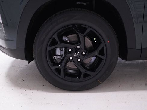 New 2026 Chevrolet Trax LT w/ Driver Confidence Package image 11