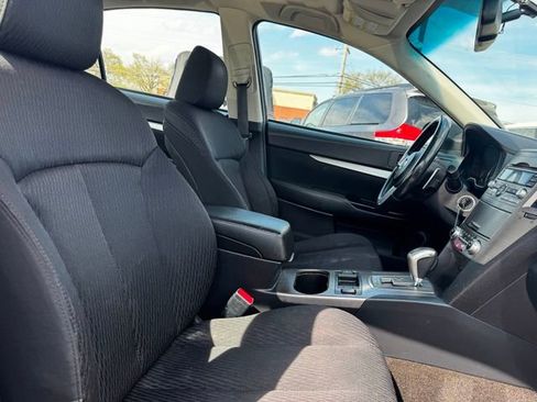 Used 2011 Subaru Legacy 2.5i Premium w/ All-Weather Pkg AWD/4WD image 16