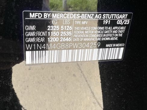 Certified 2023 Mercedes-Benz GLB 250 image 37