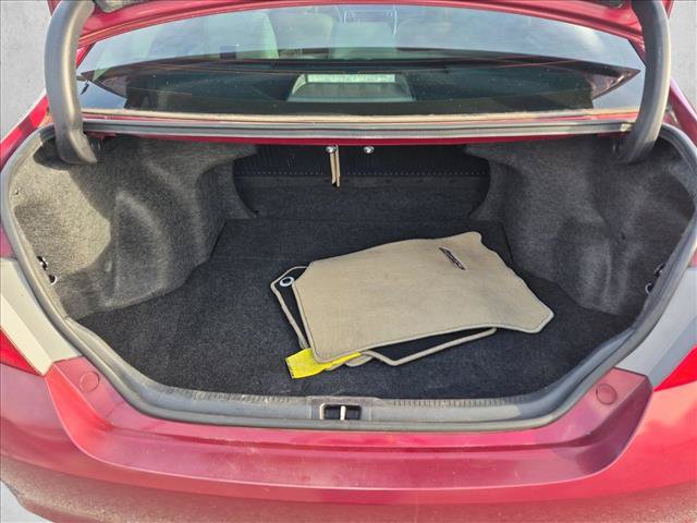 Used 2016 Toyota Camry LE FWD image 6