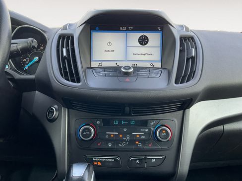 Used 2019 Ford Escape SEL AWD/4WD image 11