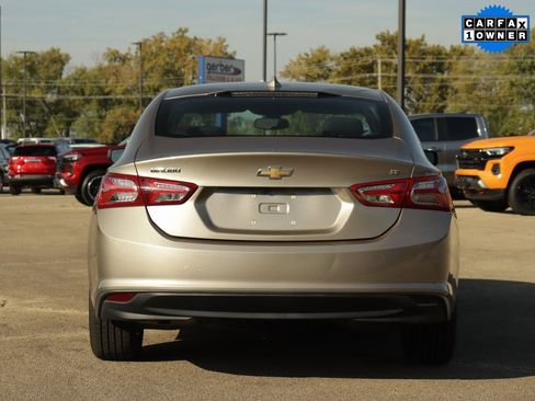 Used 2022 Chevrolet Malibu LT image 6